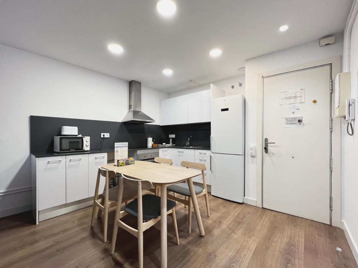 Stay U-Nique Apartments Vila De Gracia Барселона Екстер'єр фото