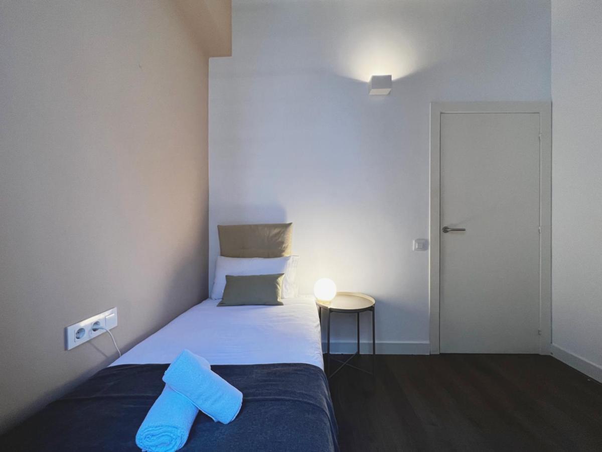 Stay U-Nique Apartments Vila De Gracia Барселона Екстер'єр фото